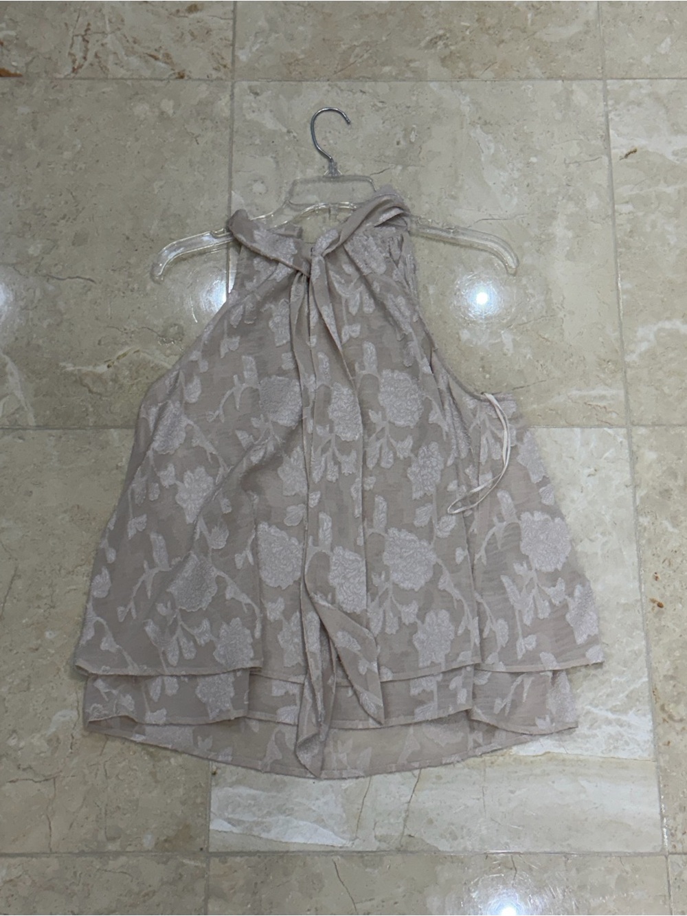 Tie-Neck Floral Halter Tank Top in Light Beige